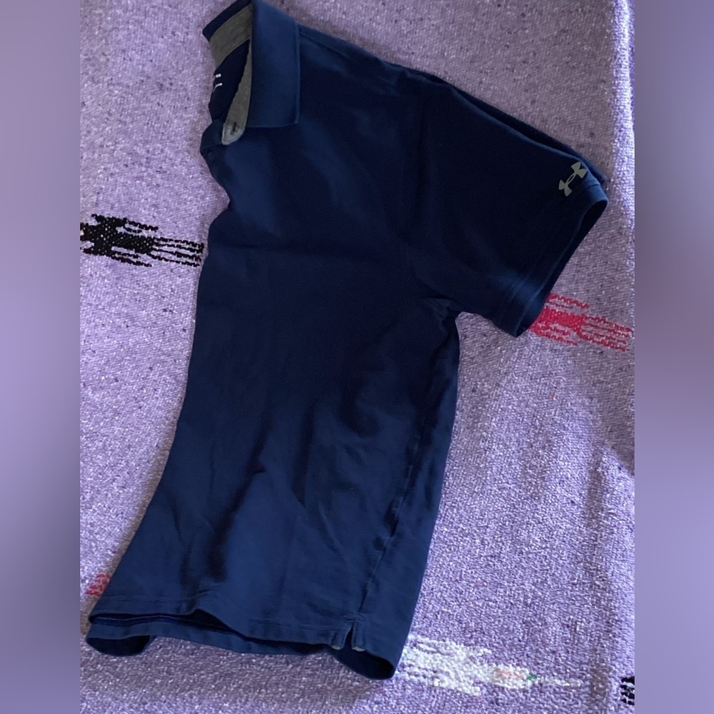 Under Armour Men's Polo Shirt Golf  Size XL Navy Blue Heatgear Camo Short Sleeve